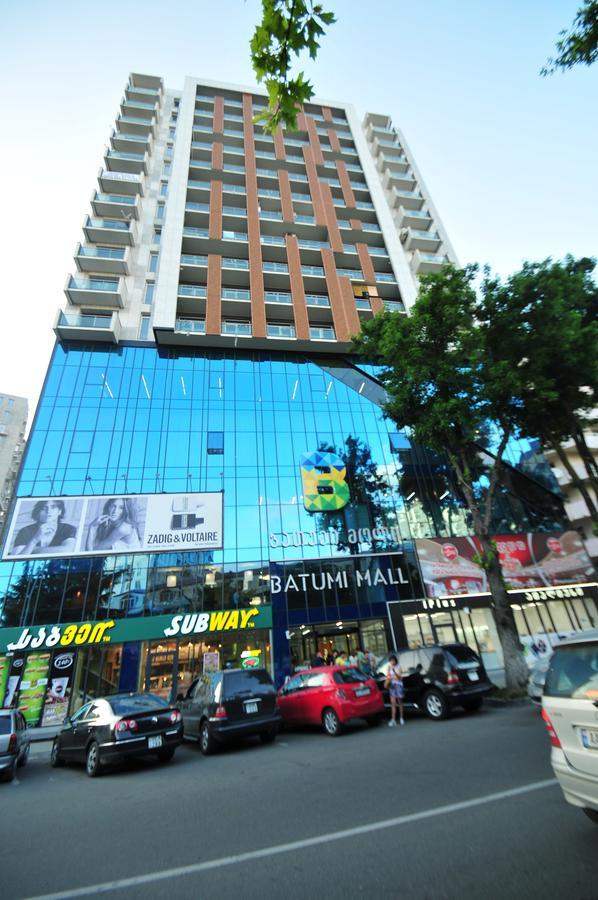 Sea Appart Hotel In The City Center Batumi Exterior foto